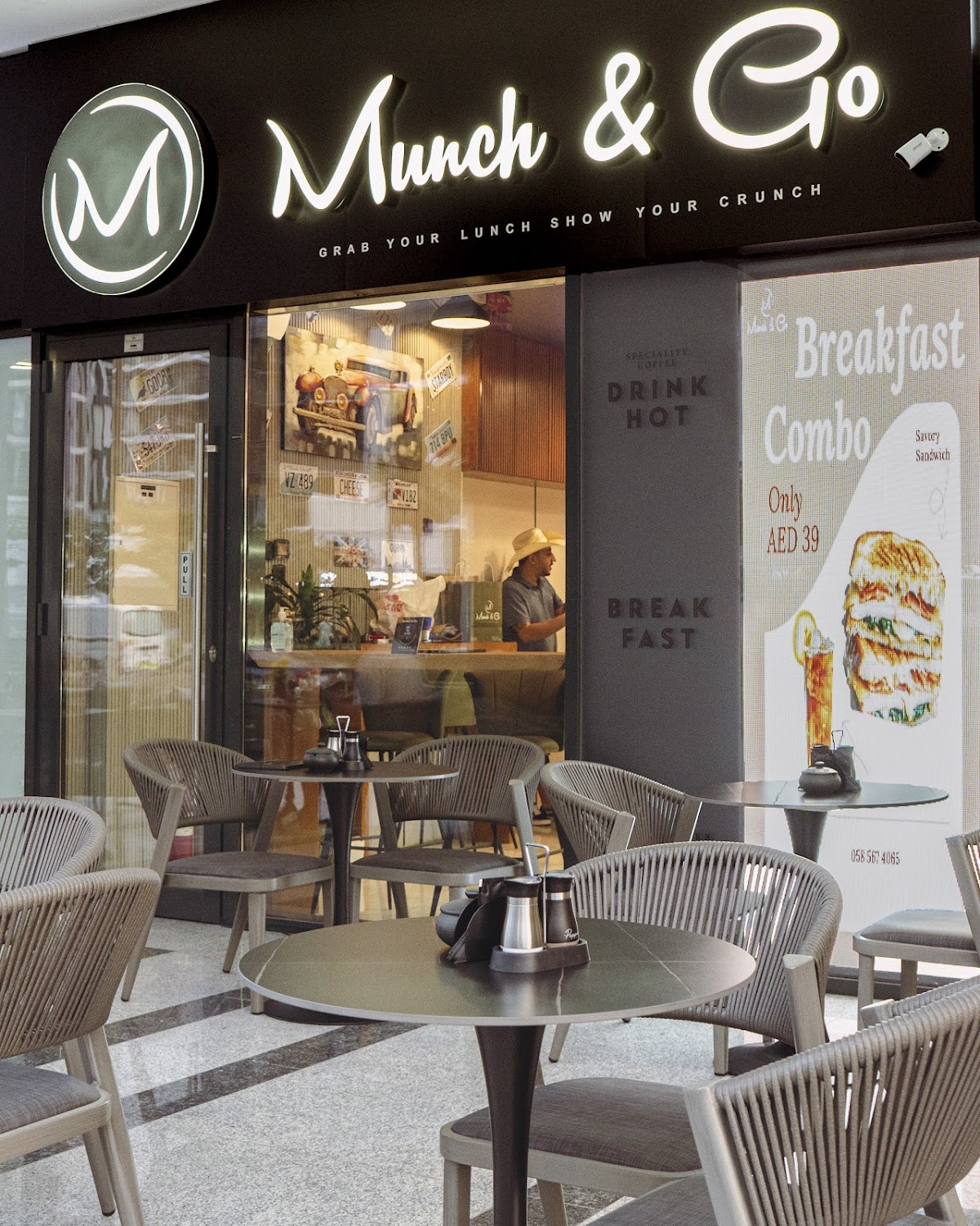 Munch & Go Cafe interior