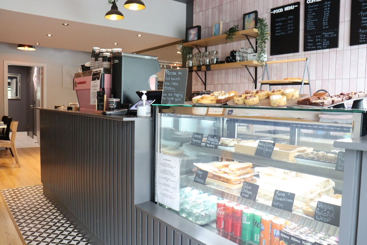 Ultimate Coffee - Artane interior