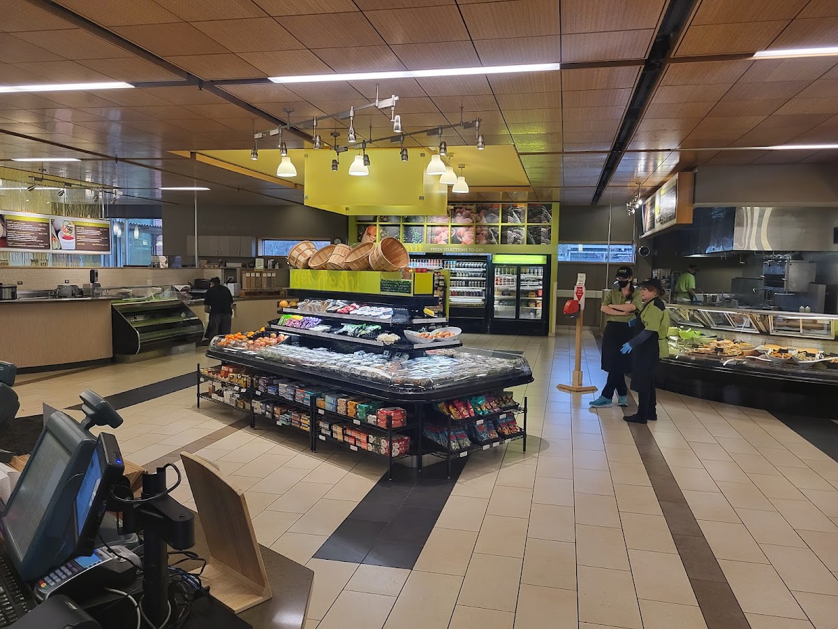 Fresh Marketcafe interior
