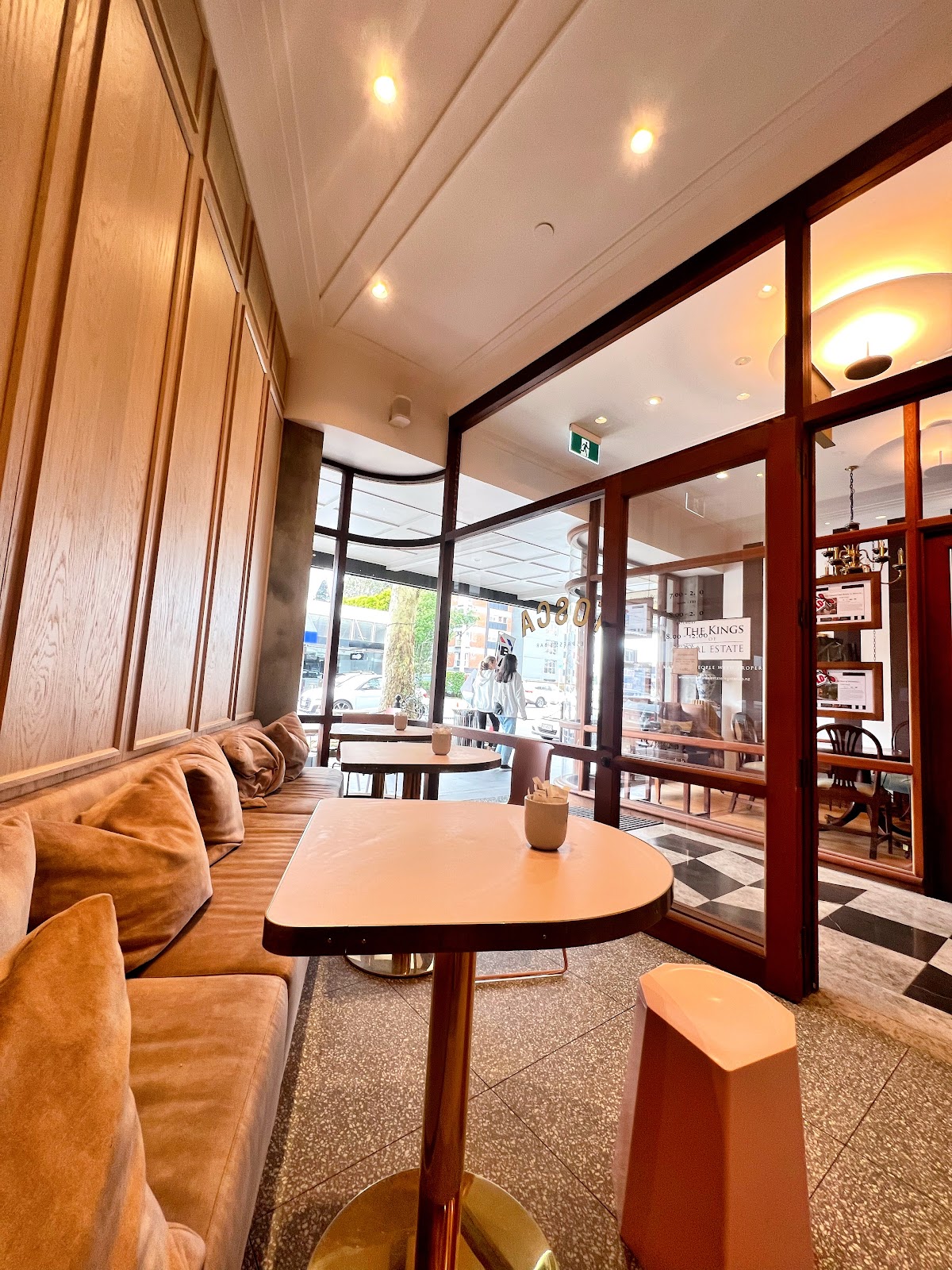 Tosca Espresso Bar interior