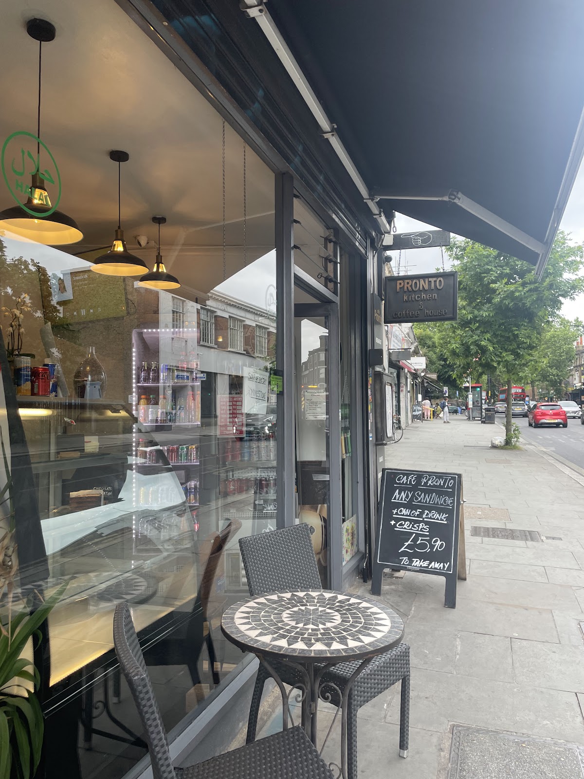 Caffe Pronto interior