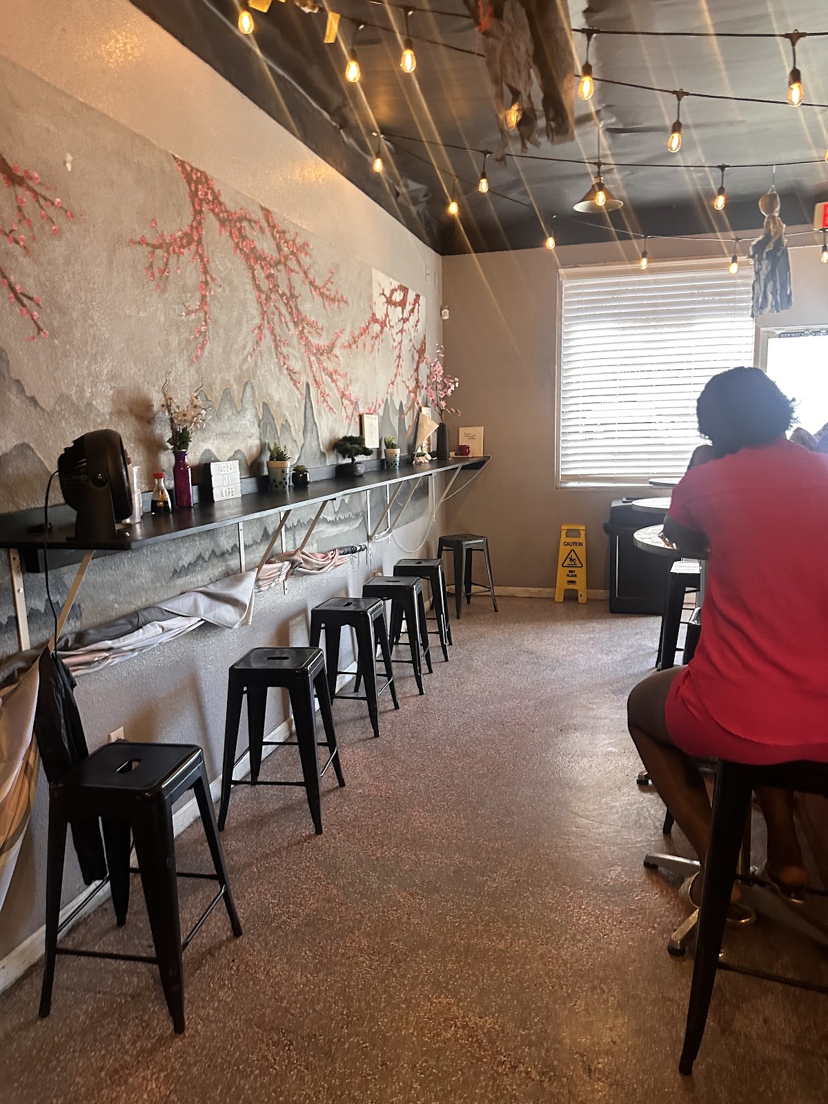 Tokyo Tea interior