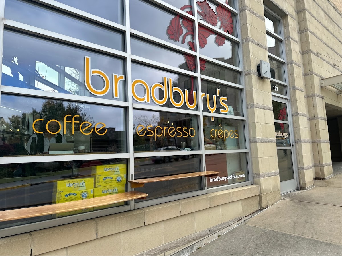 Bradbury's Coffee interior