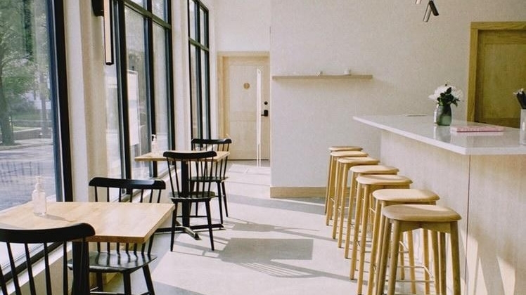 Ceremony College Hill interior