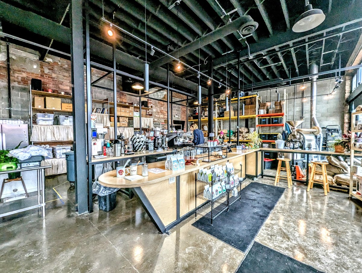 Craig's Coffee interior