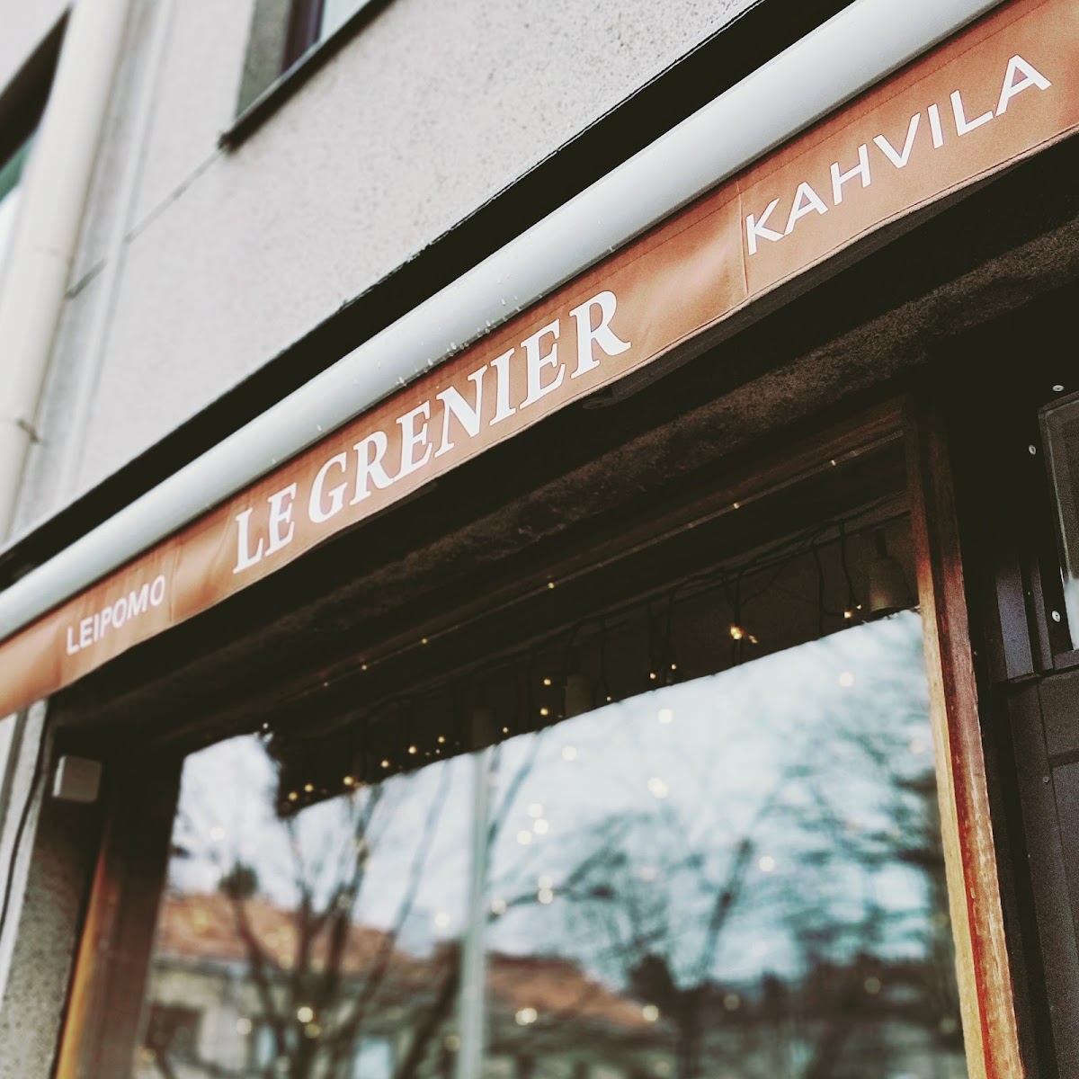 Le Grenier interior