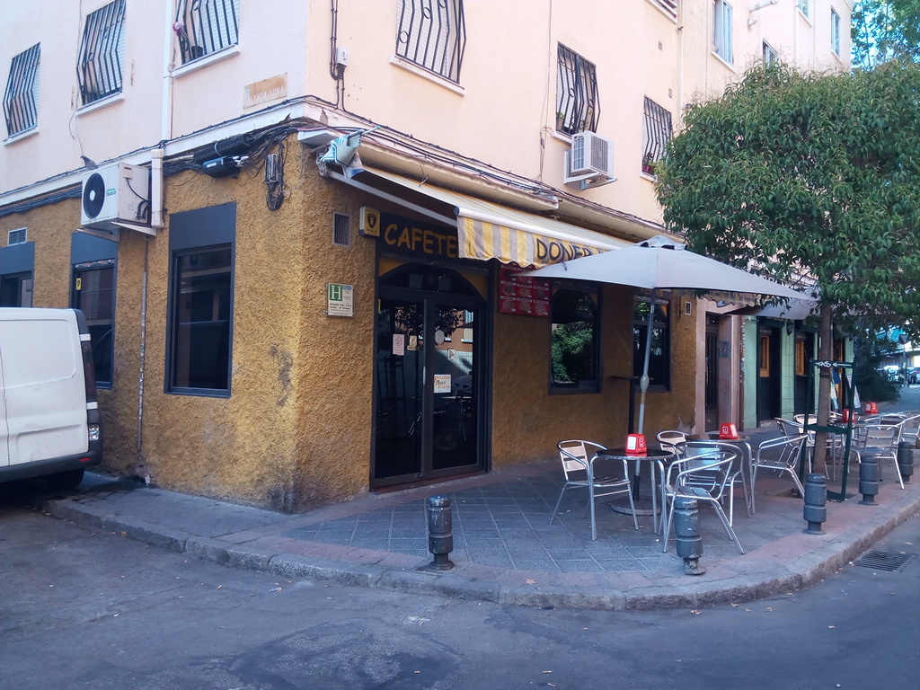 Cafetería Persépolis interior