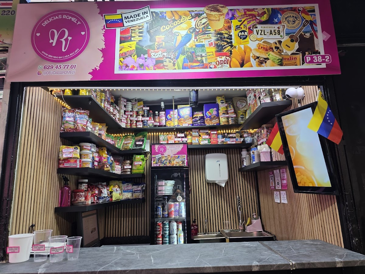 Delicias Romely interior