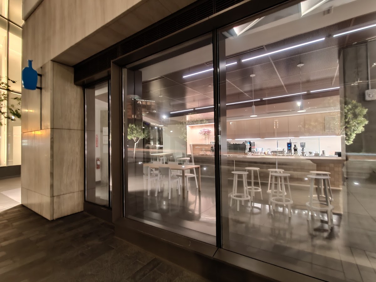 Blue Bottle Coffee interior
