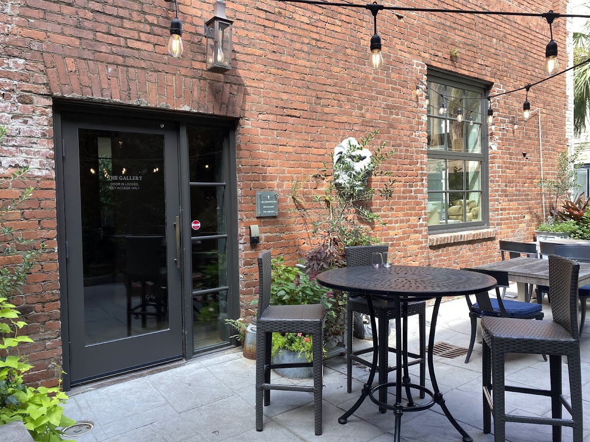 The Rise Coffee Bar interior