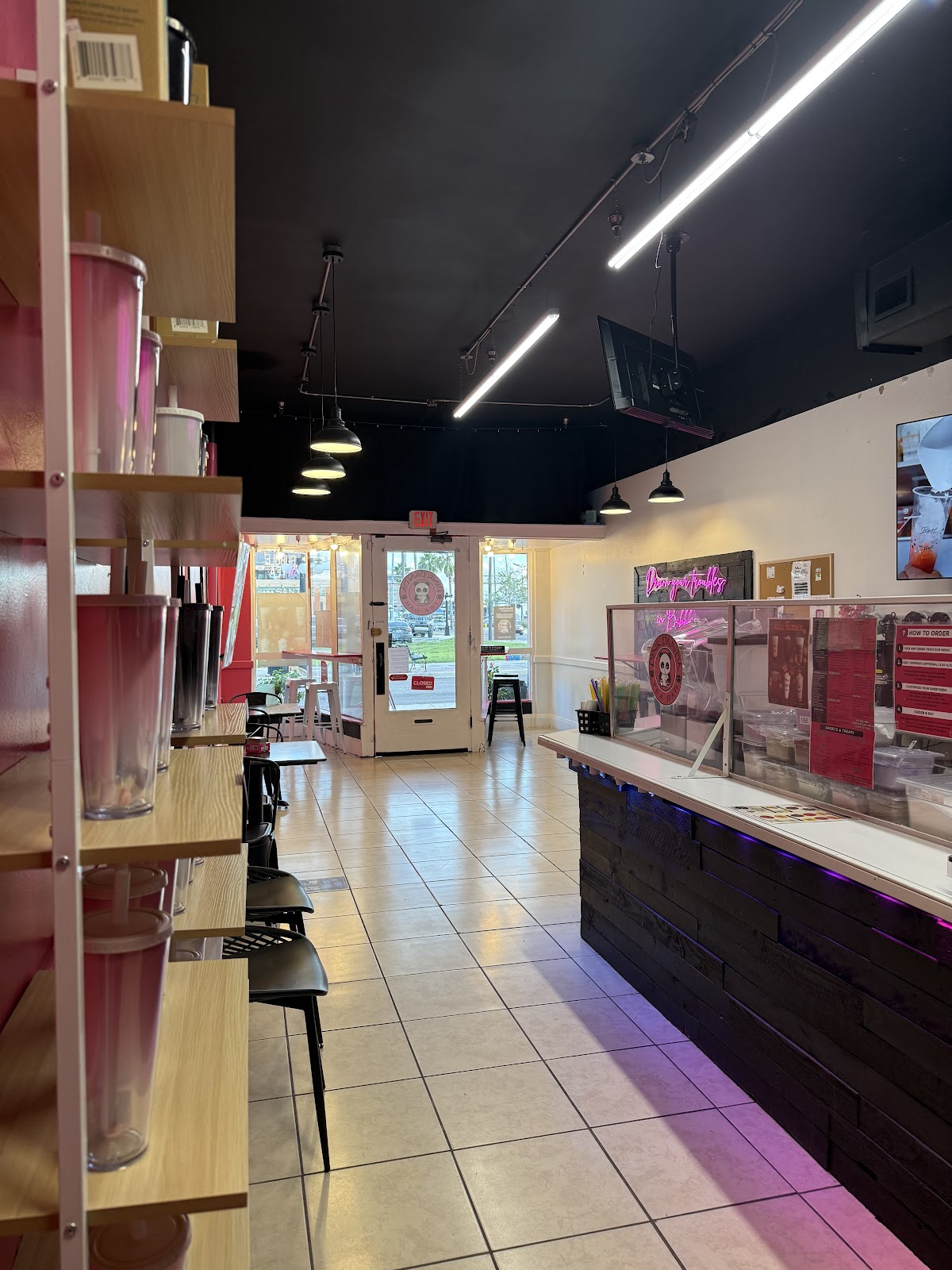 Pink Panda Tea Bar interior