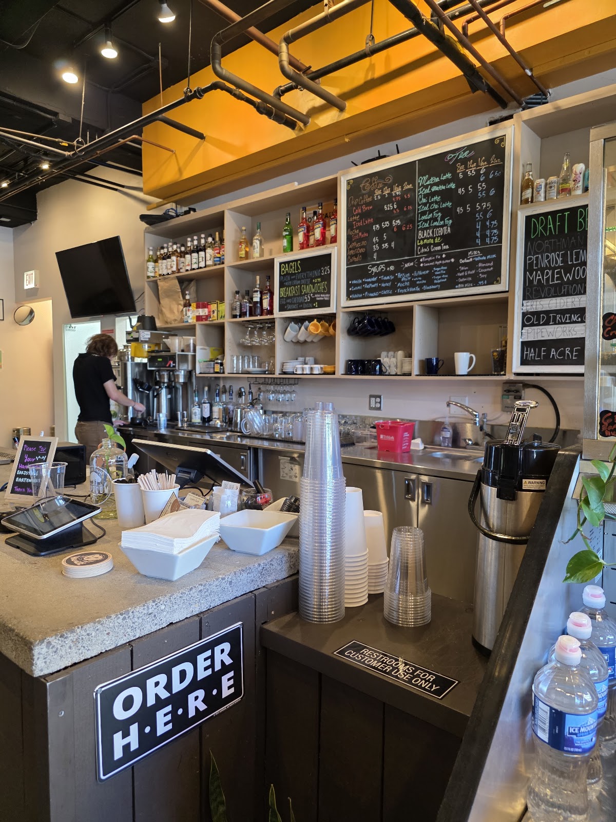Photo of Rogers Park Taproom and Coffee House