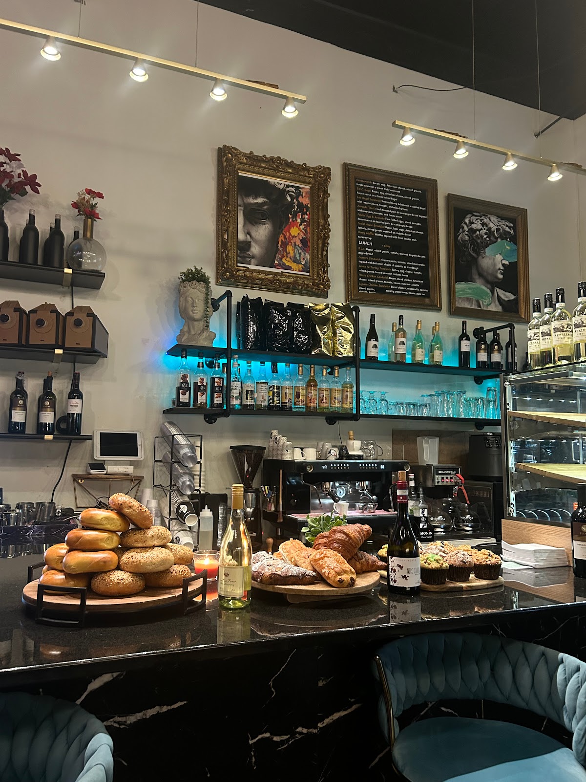 Social House Cafe & Coffee interior