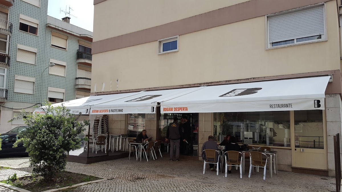 O Pastelinho de Benfica interior
