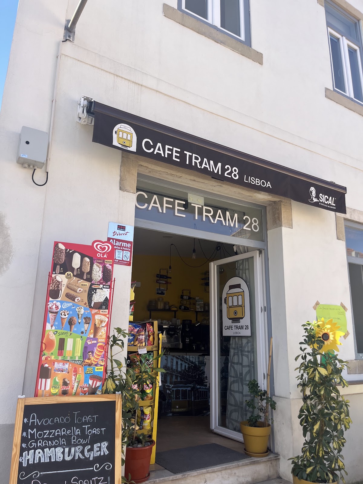 Photo of Cafe Tram 28