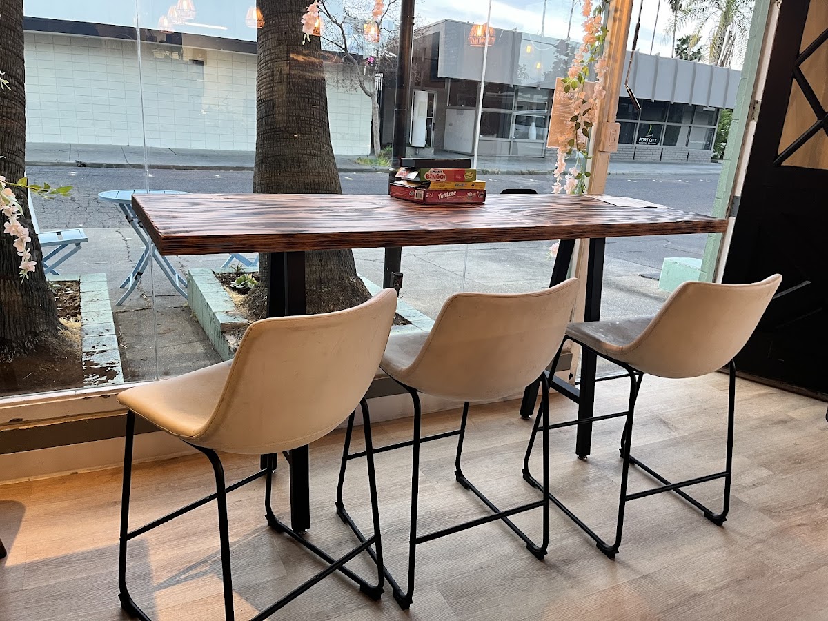 Comal Coffee interior