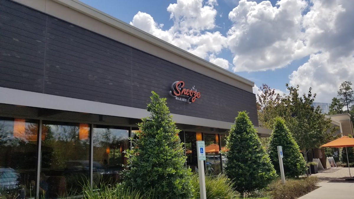 Snooze, an A.M. Eatery interior