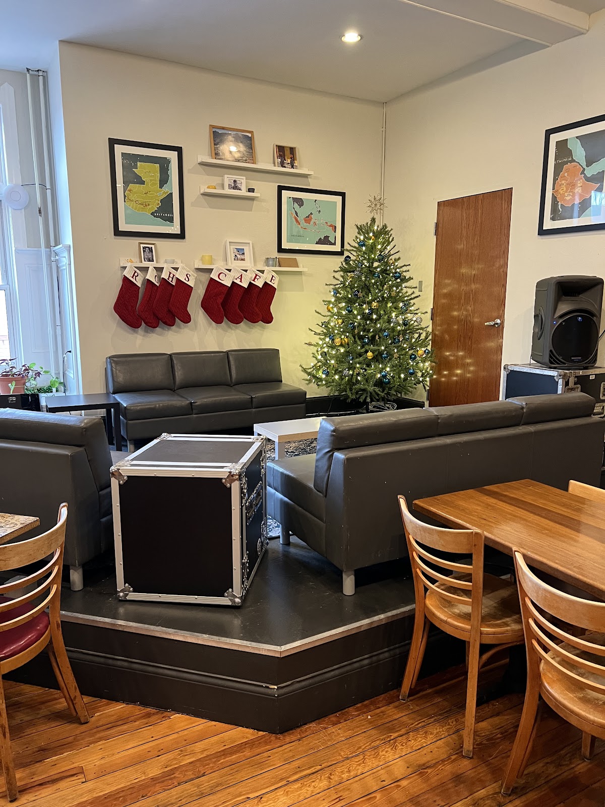Rohs Street Cafe interior