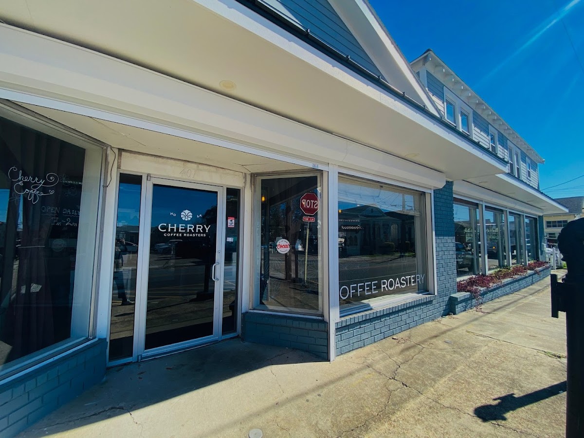 Cherry Coffee Roasters - Gretna interior