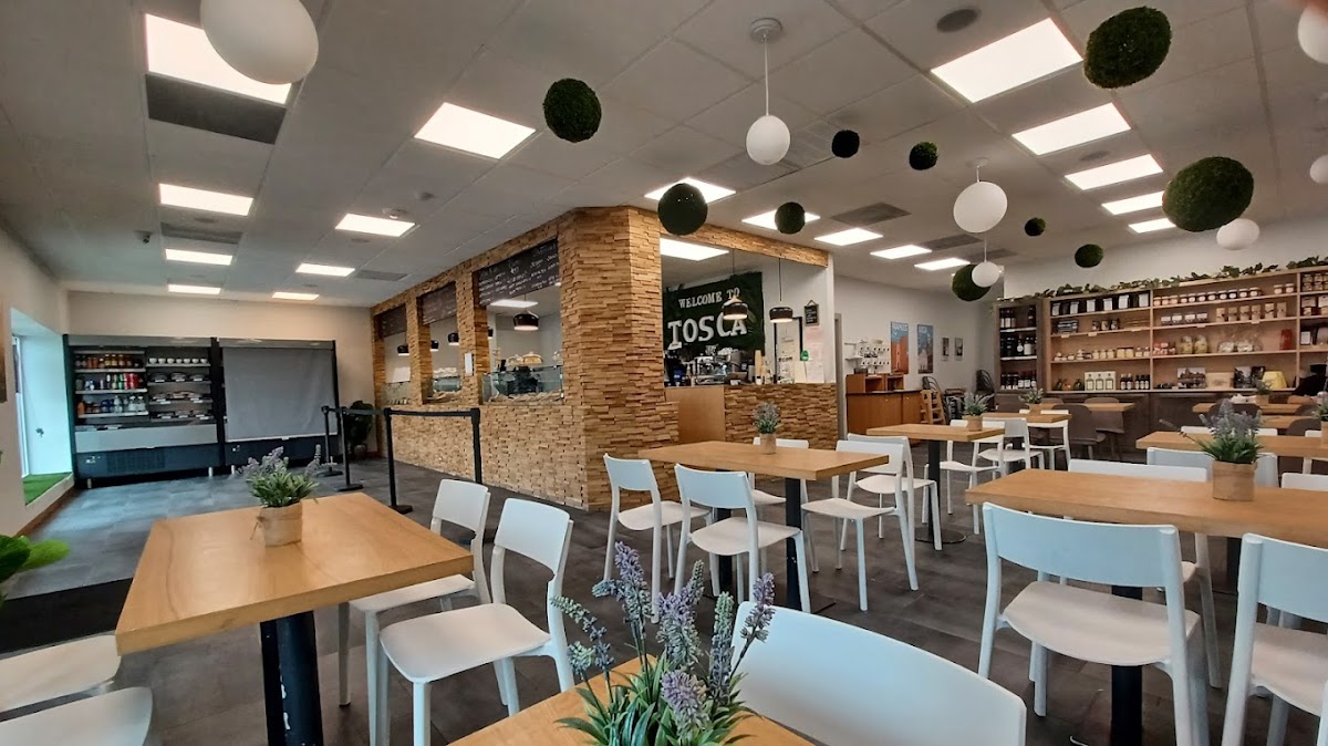 Tosca Italian Gourmet interior