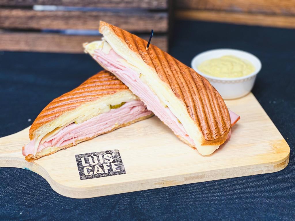 Photo of Luis Cafe Atlanta