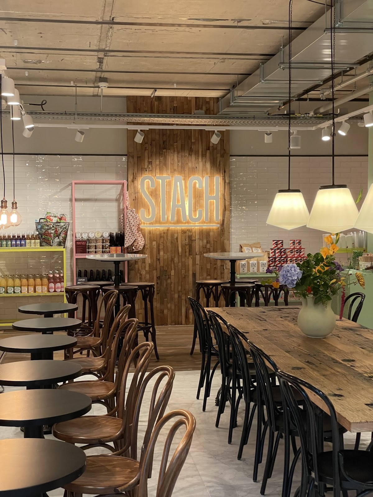 STACH Food Tower Ten interior