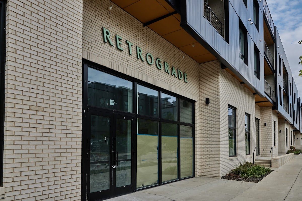 Retrograde Coffee interior