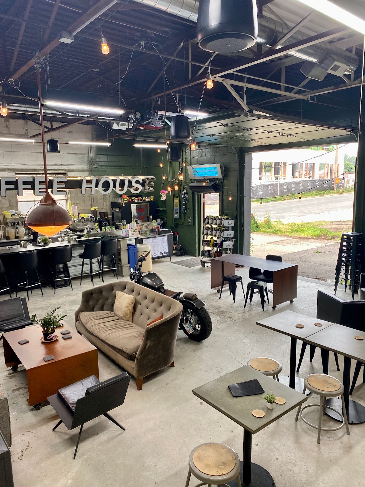 Misfit Coffee interior