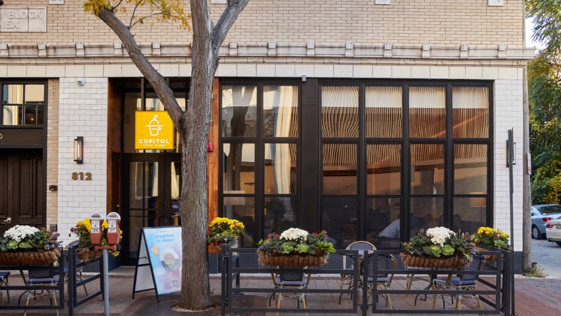 Cupitol Coffee & Eatery (Evanston) interior