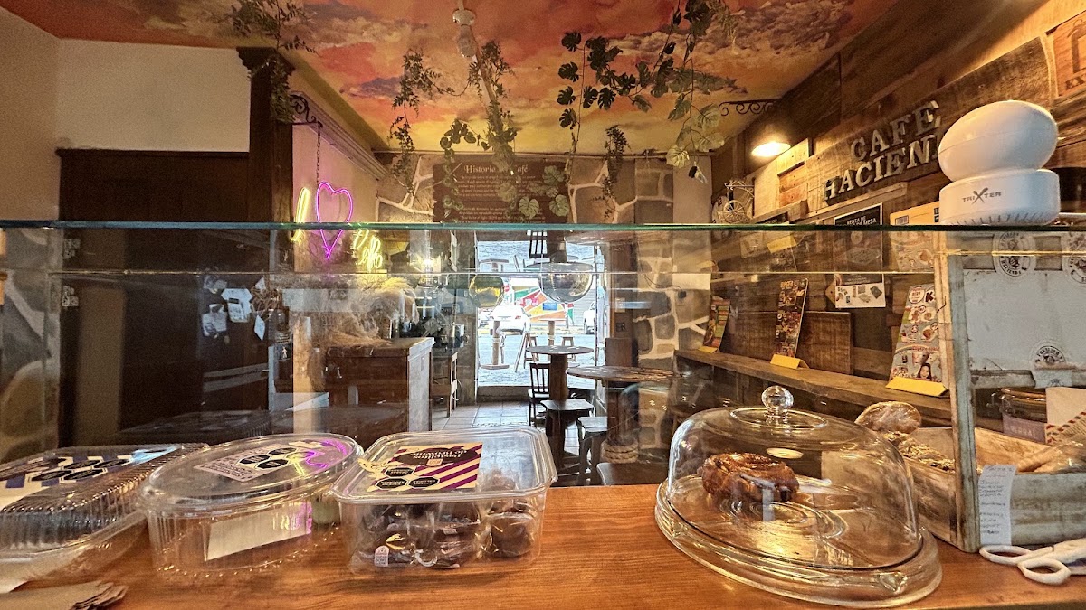 Cafe La Hacienda interior