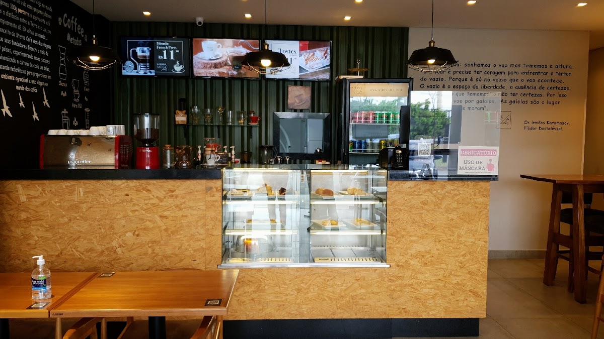 Sterna Café interior