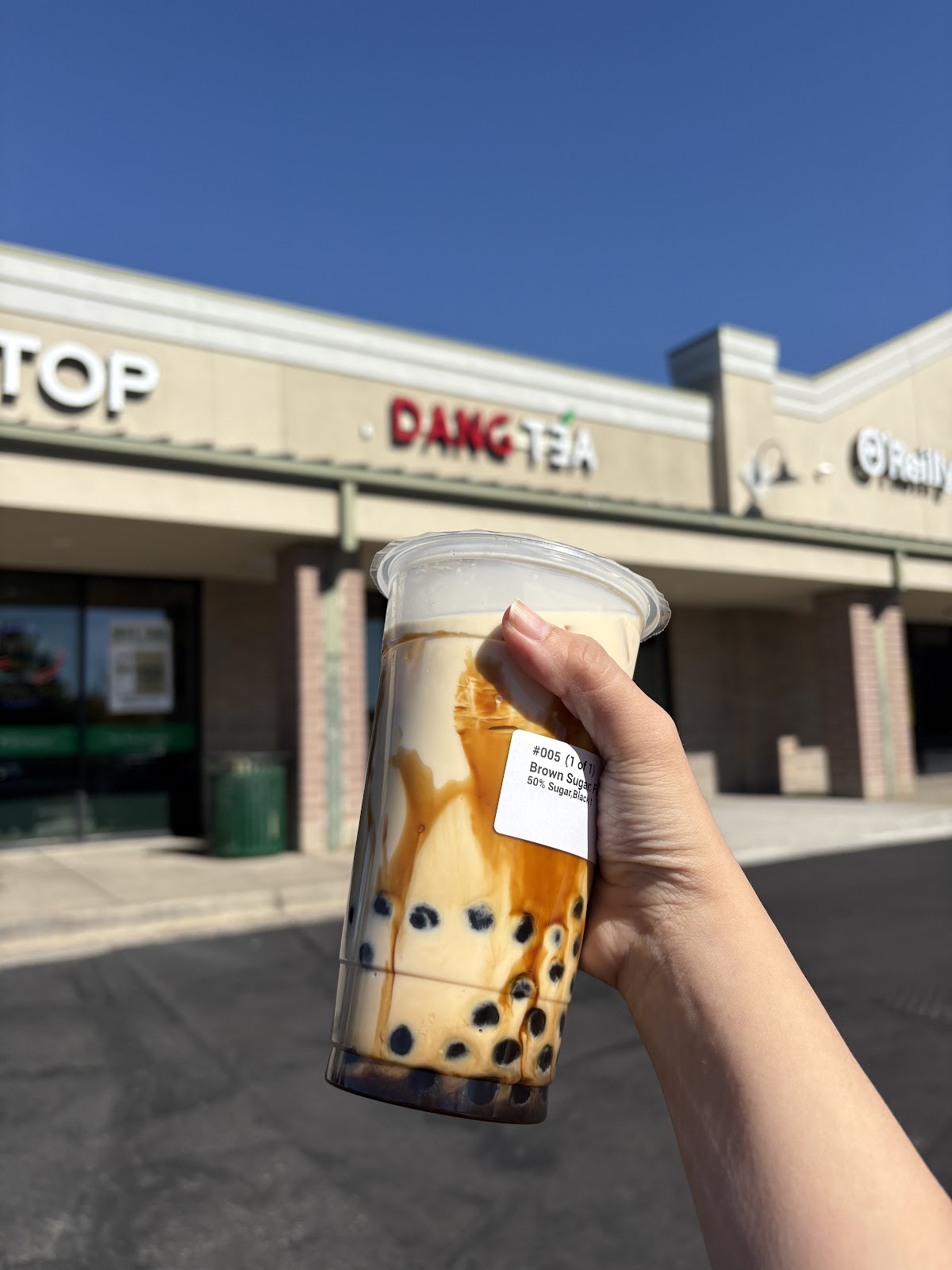 Dang Tea interior