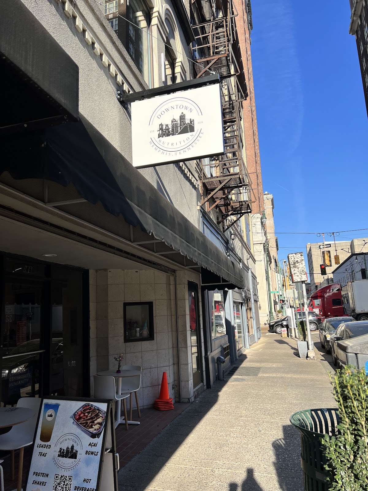 Downtown Nutrition interior