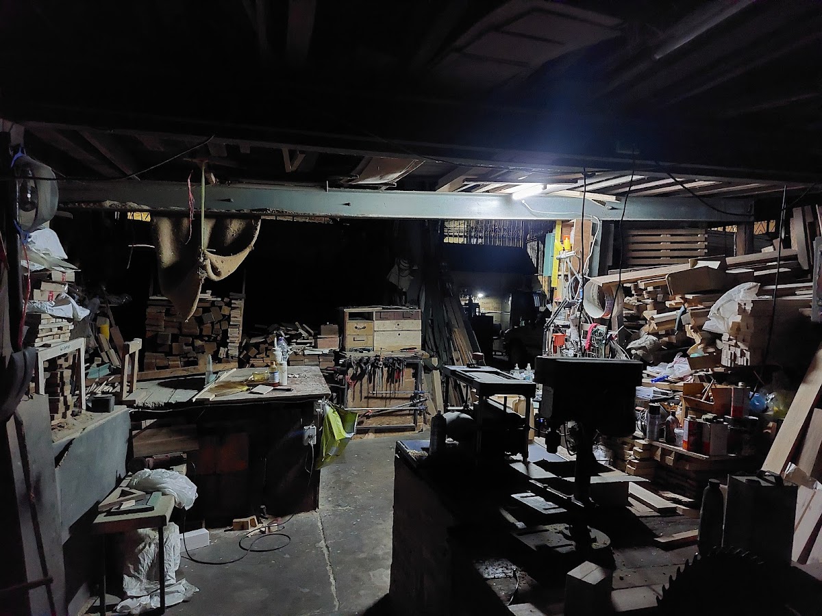 กาแฟ และ โรงลัง interior