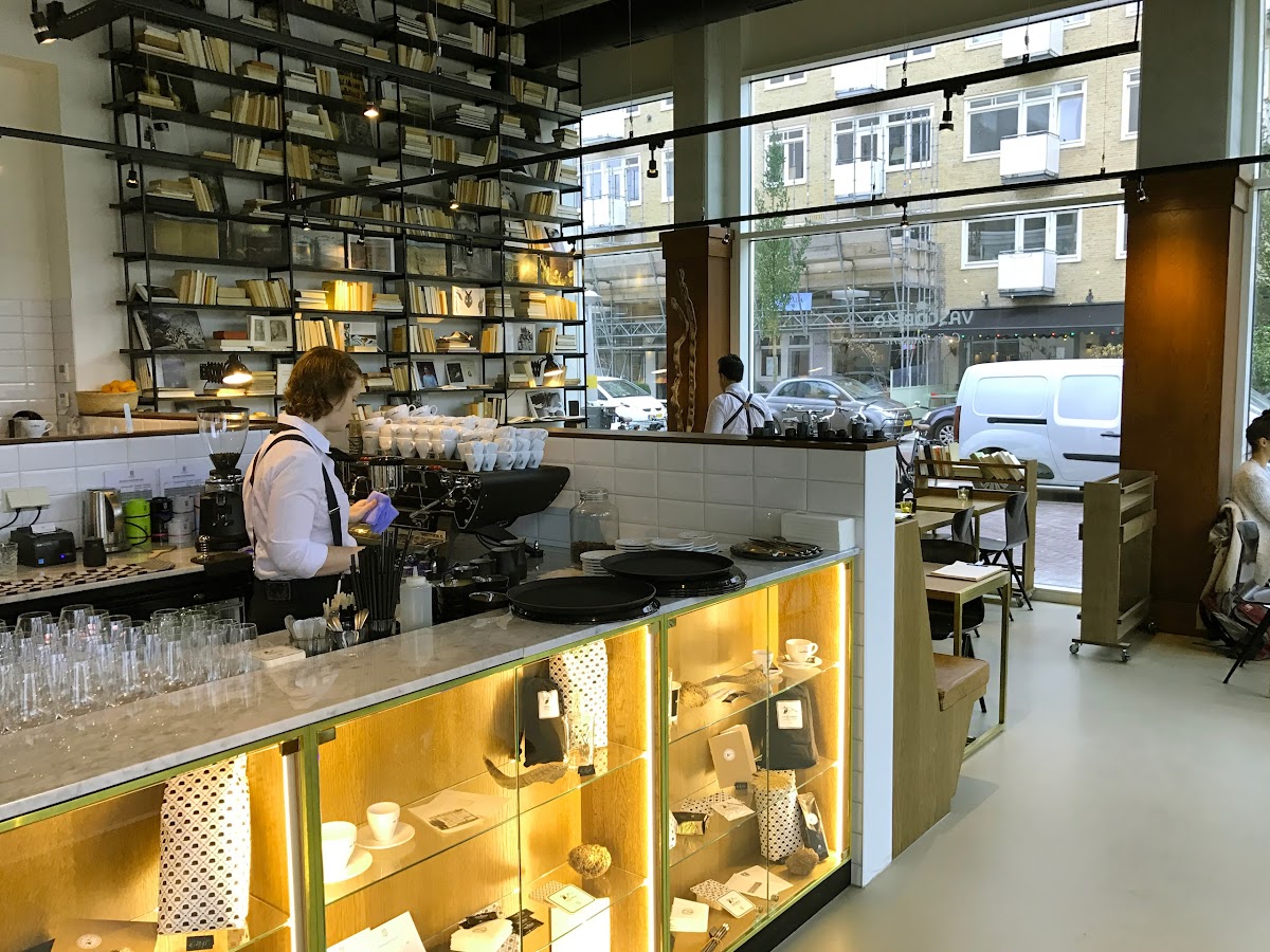 Vascobelo V-bar Stadionplein interior