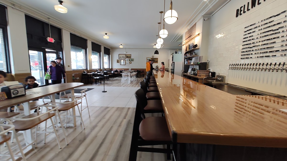 Derailer Coffee interior