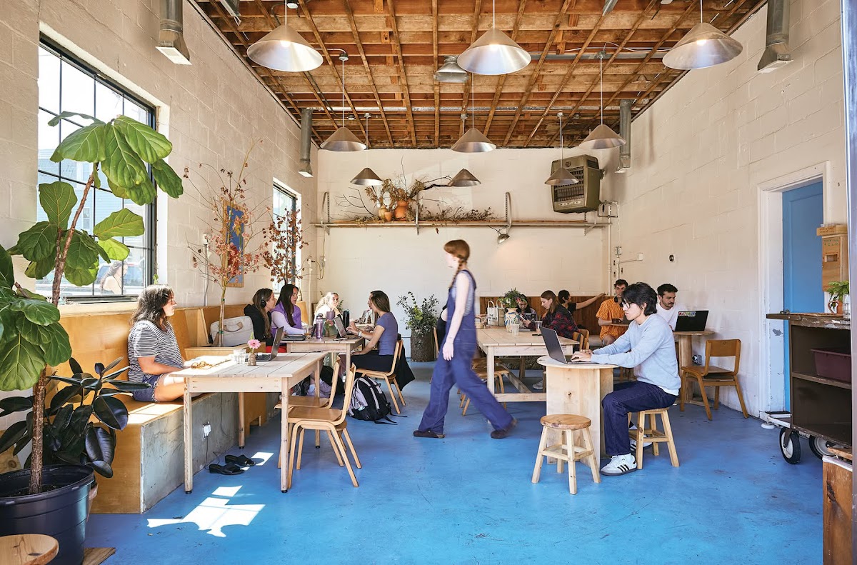Photo of Elliott Coffee