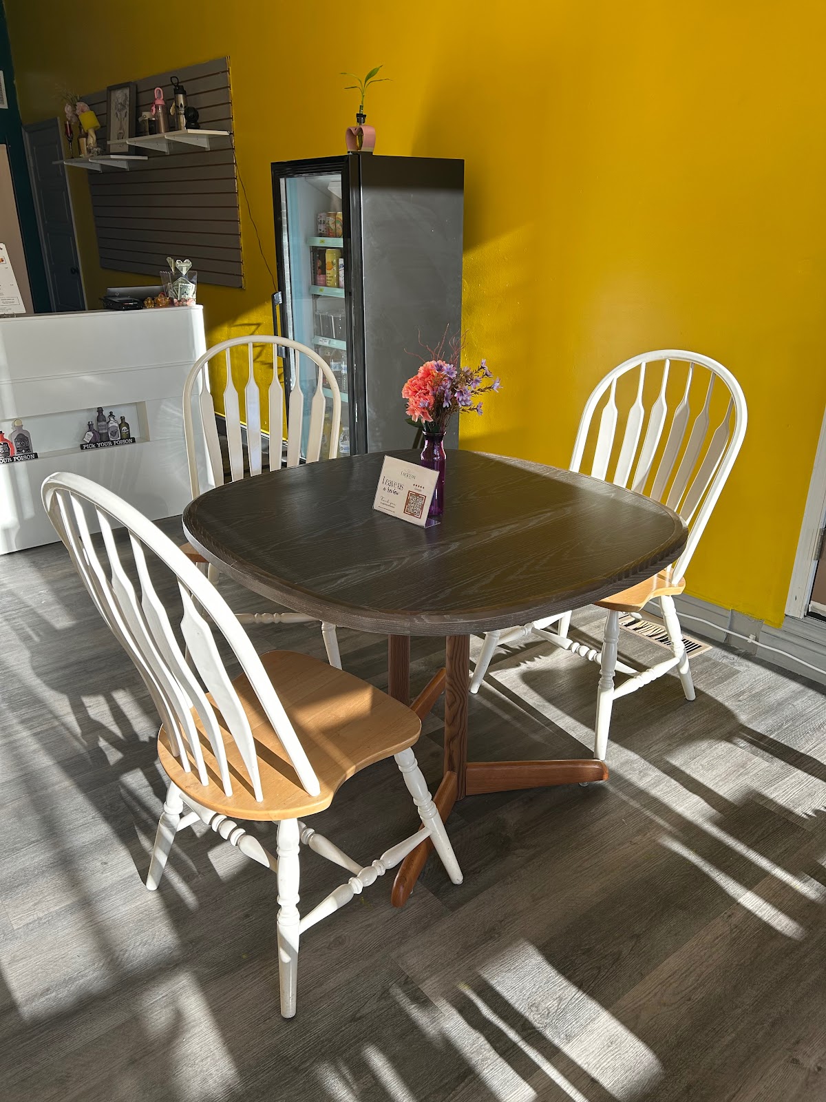 Luckyou Cozy Cafe interior