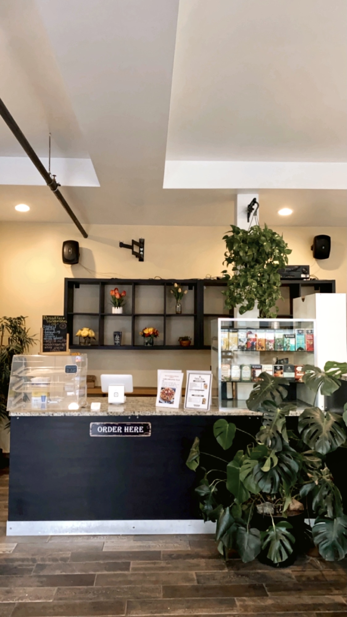 Esthetic Bean coffee shop interior