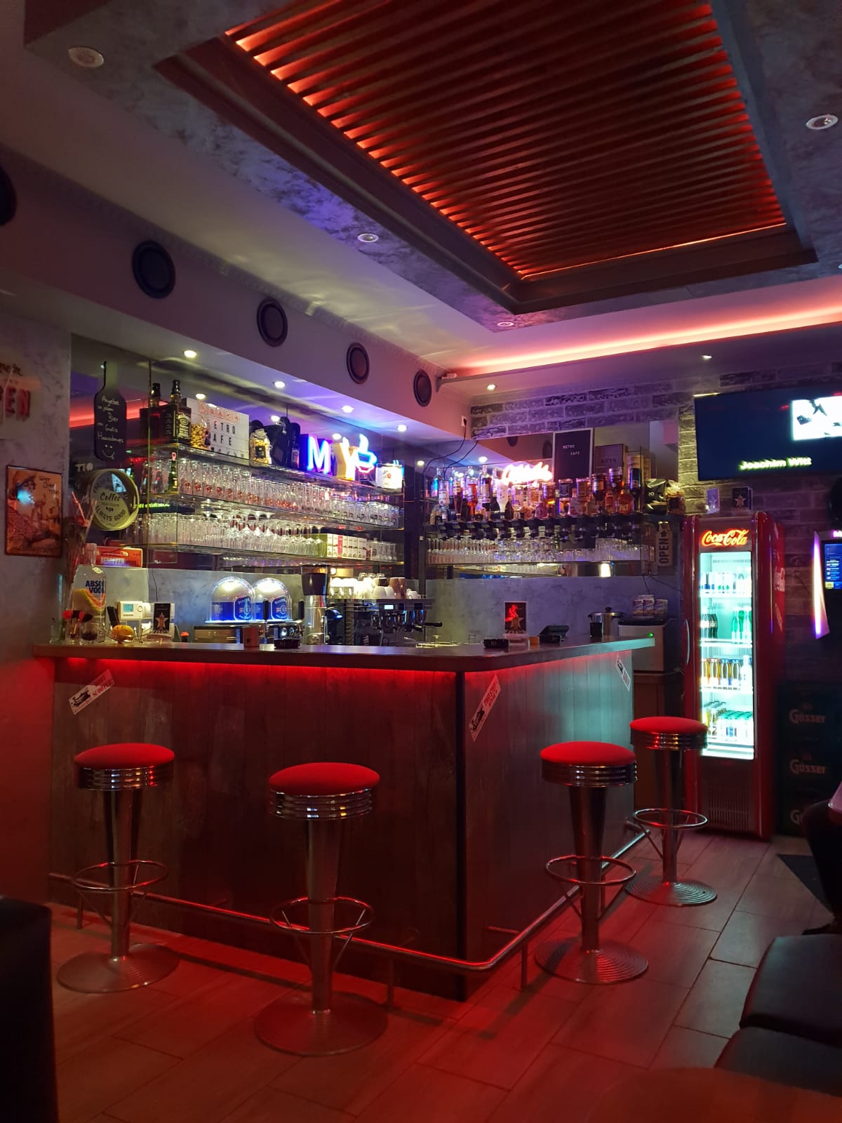 Photo of Retro Cafe