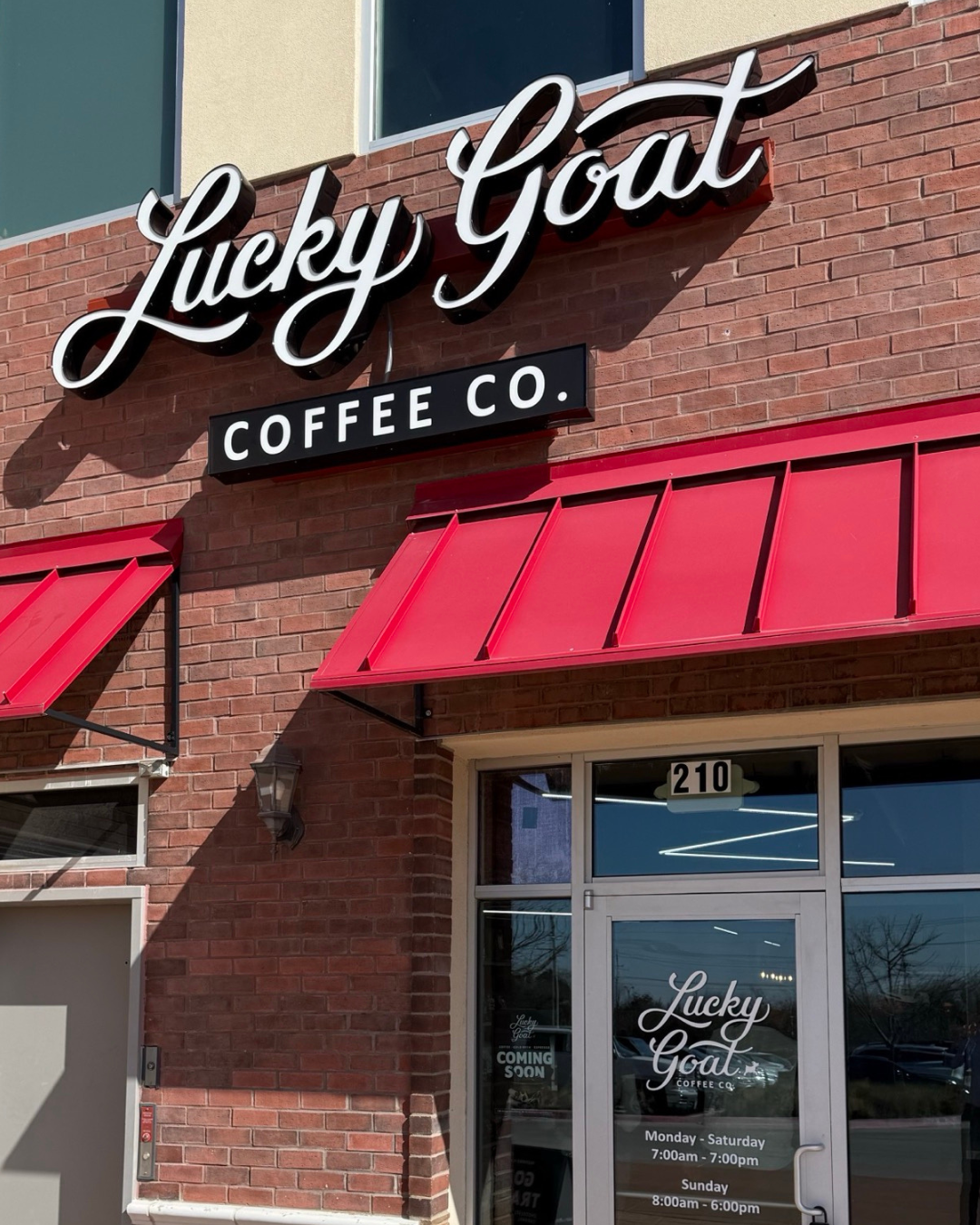 Lucky Goat Coffee interior