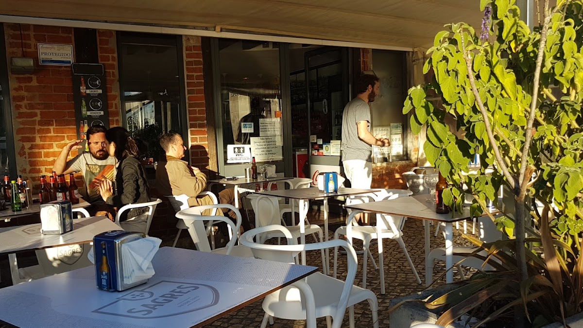 Cafetaria Sabores do Cais interior