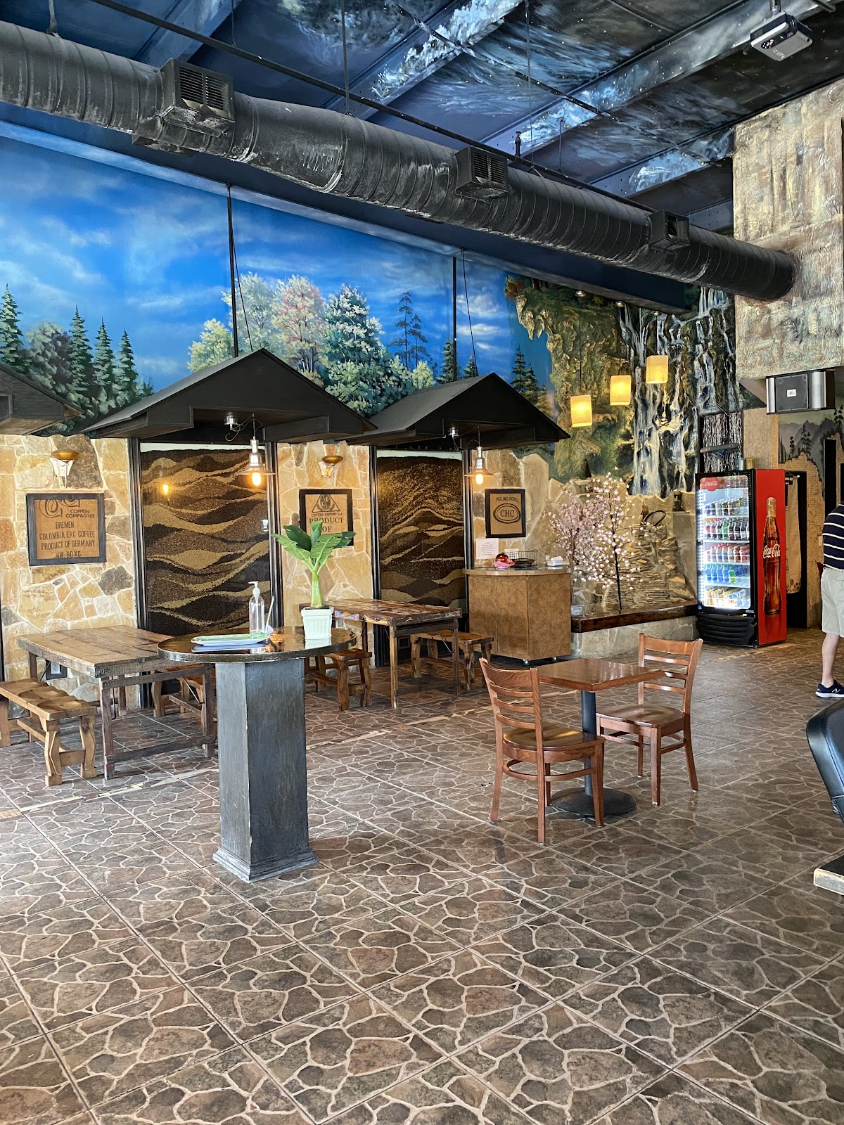 Caffe Promenade interior