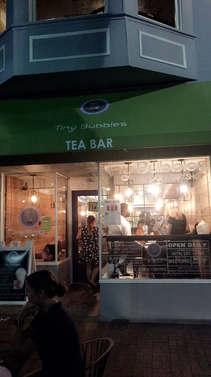 Tiny Bubbles Tea Bar and Gift Shop interior
