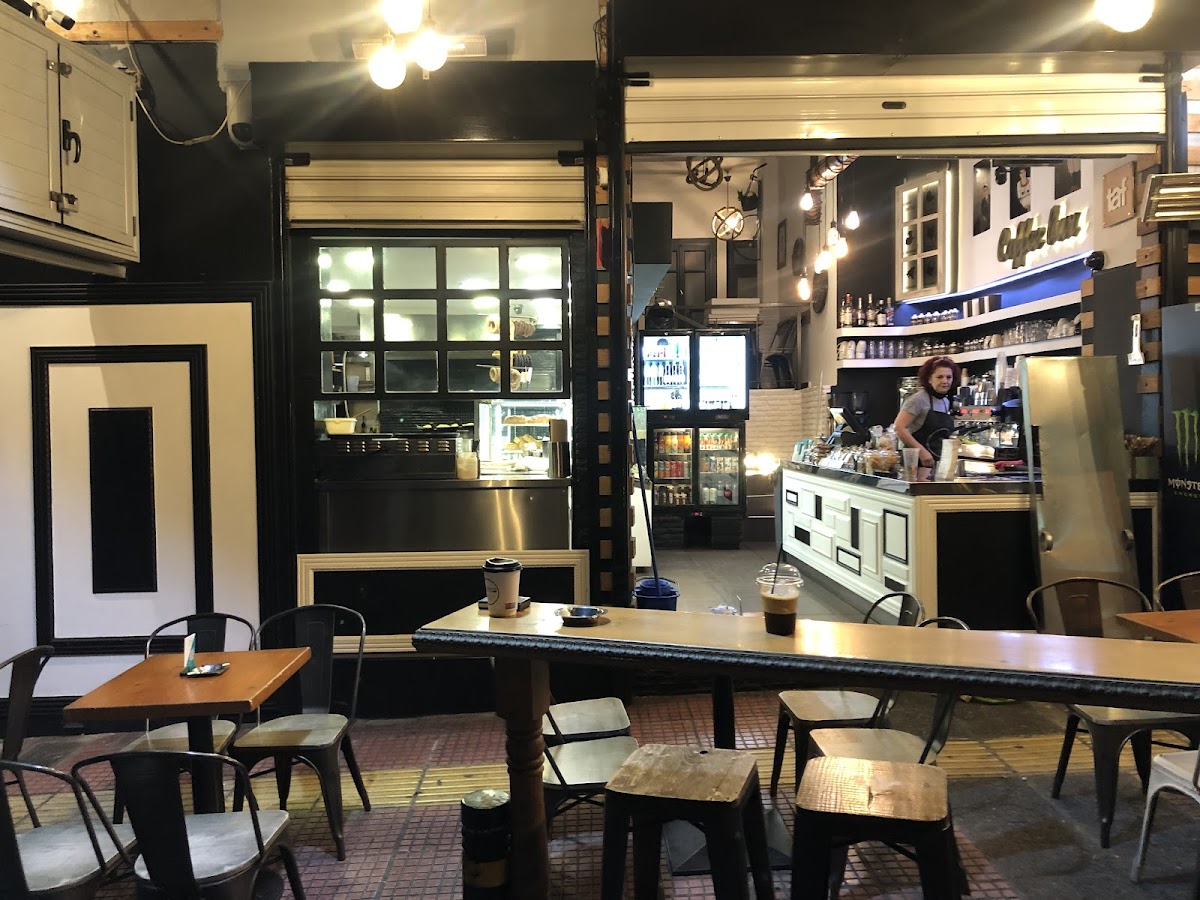 Calypso cafe interior