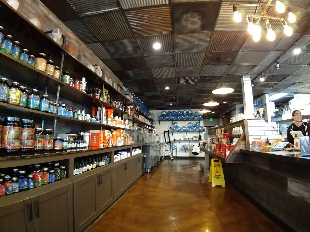 Water & Salt interior