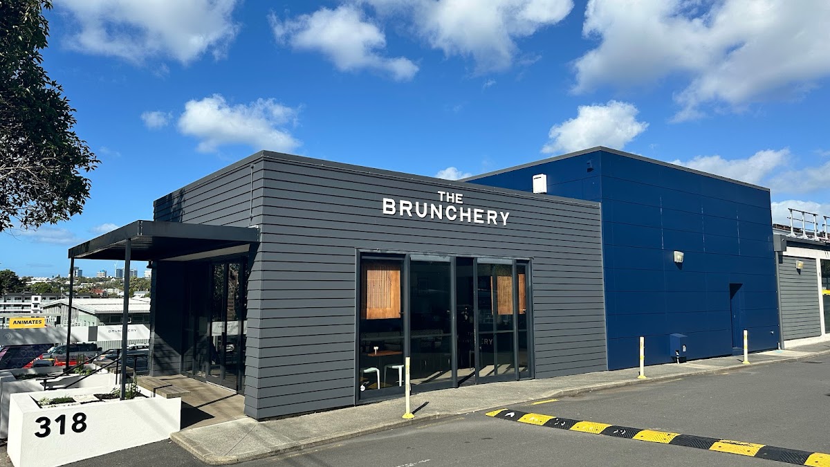 THE BRUNCHERY interior