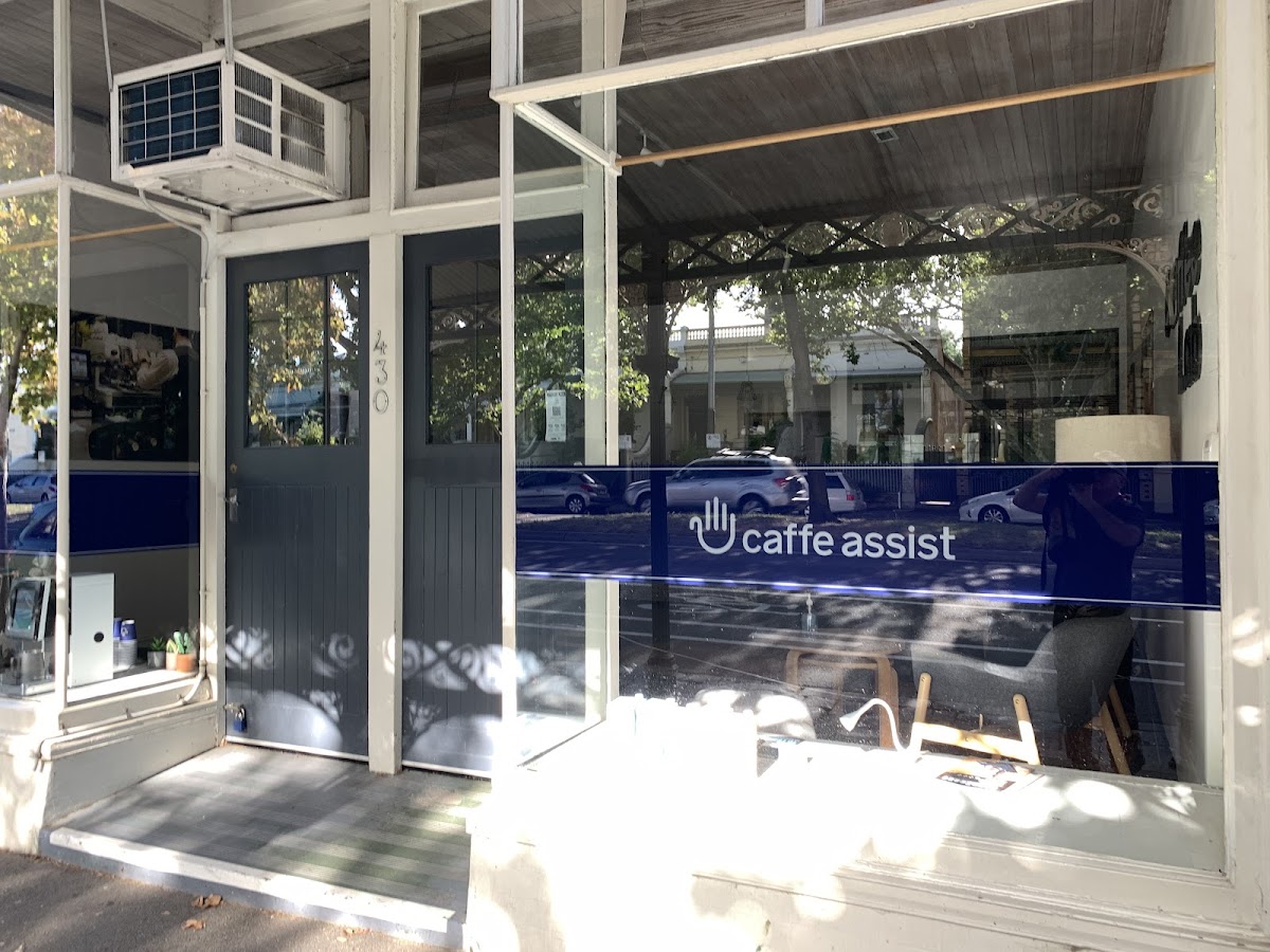 Caffe Assist interior
