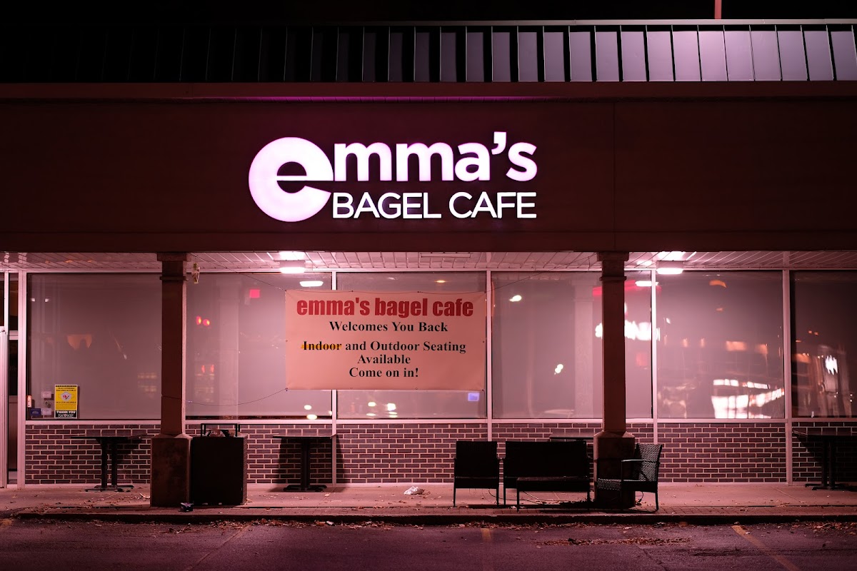 Emma's Bagel Cafe interior