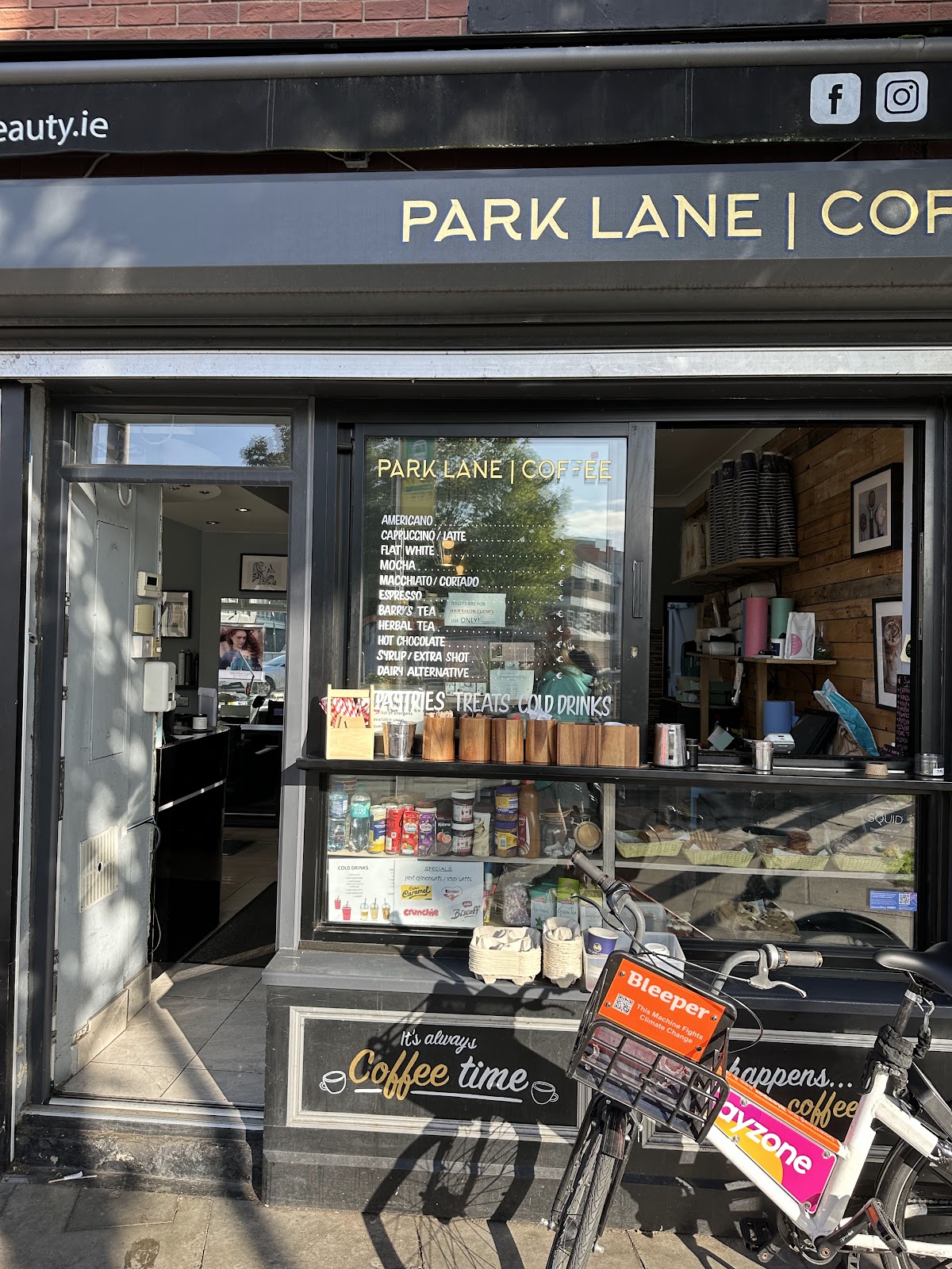 Park Lane Coffee interior